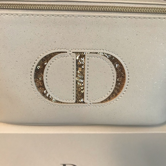 Dior Pouch - Picture 2 of 10